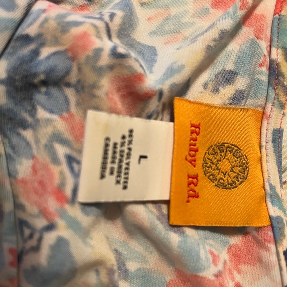 Ruby Rd top - Picture 3 of 3